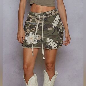 NEW Bestseller : “The Callie”Camouflage Floral Embroidered Skirt